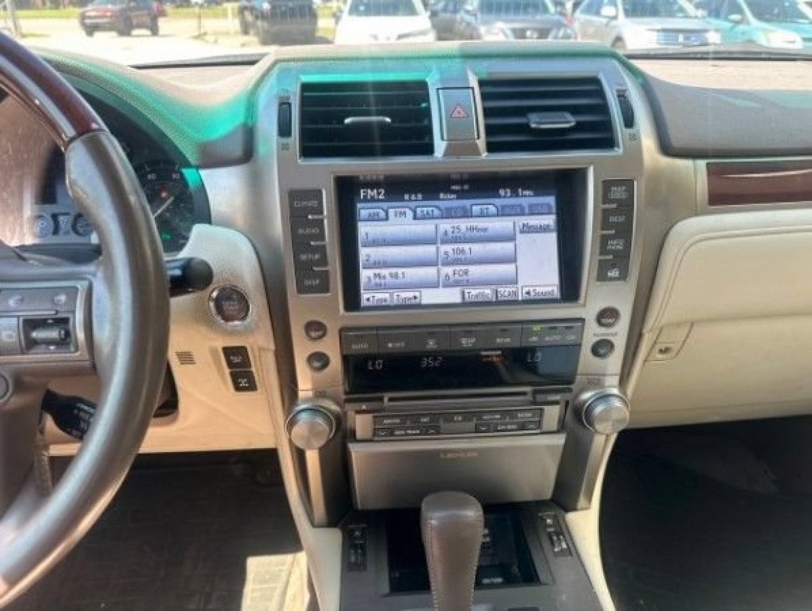 Used 2013 Lexus GX 460 w/ Comfort Plus Pkg AWD/4WD image 2