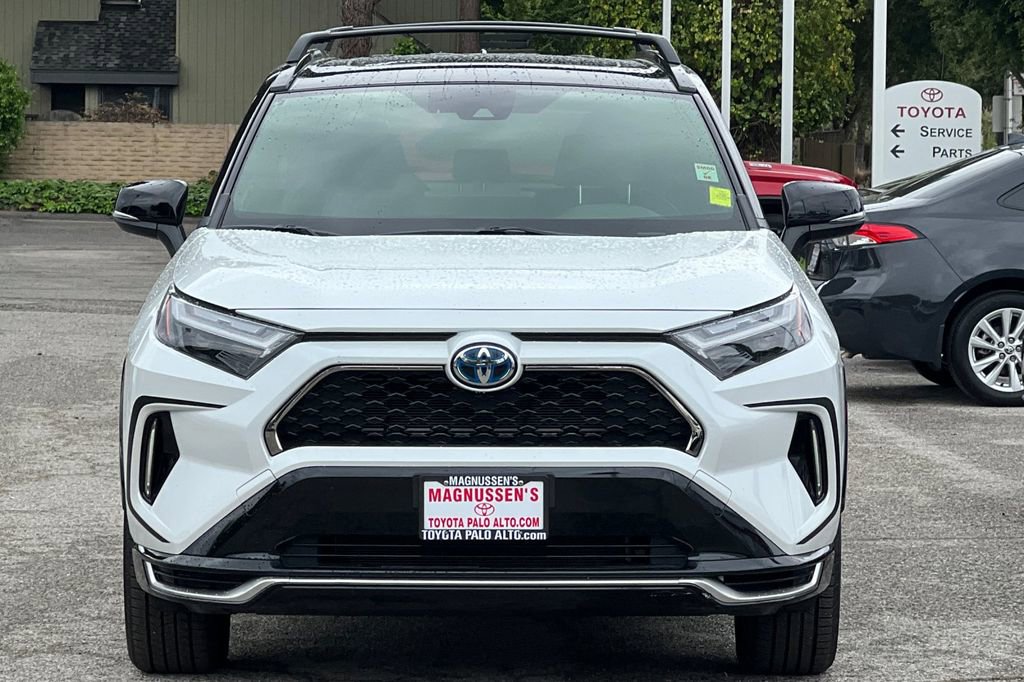 Used 2023 Toyota RAV4 XSE w/ Weather Package AWD/4WD image 8