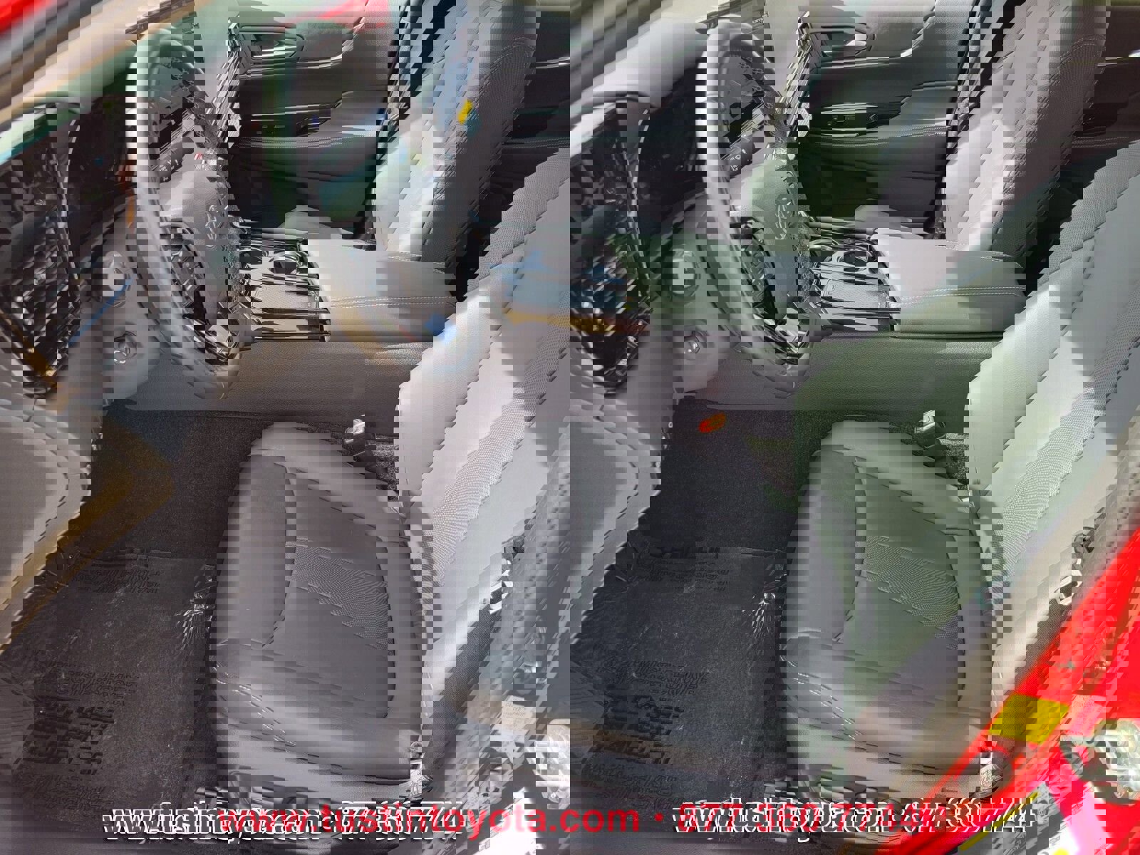 Certified 2023 Toyota Mirai XLE w/ Advanced Technology Package image 10