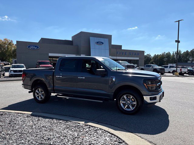 Used 2025 Ford F150 XLT w/ Equipment Group 301A Standard AWD/4WD image 1