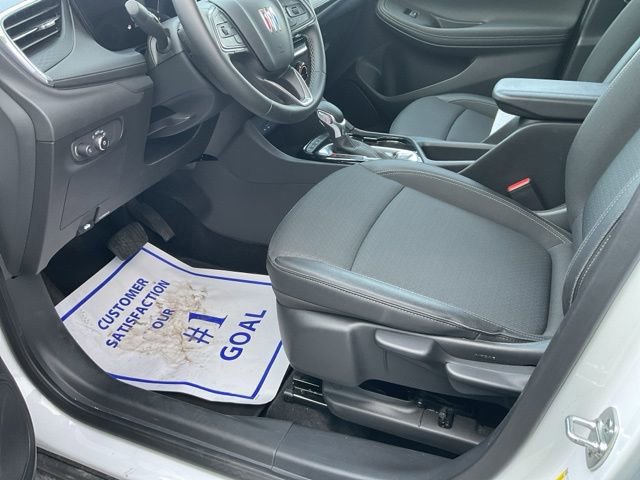 Used 2025 Buick Encore GX Preferred image 22