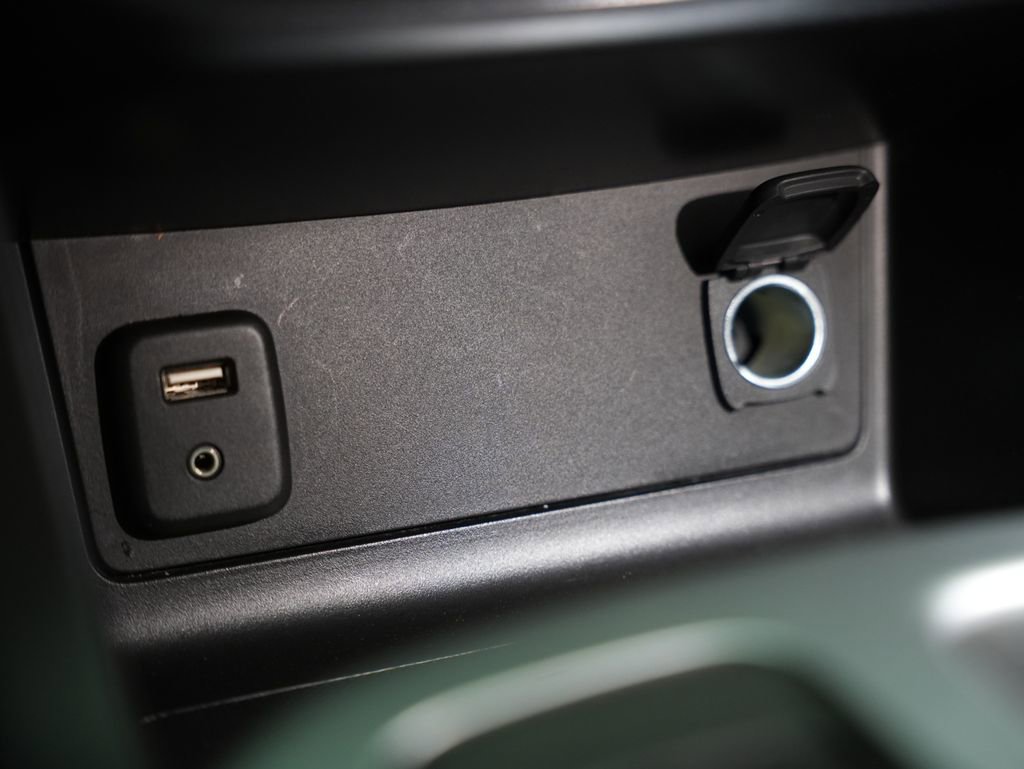 Used 2016 Chevrolet Colorado LT w/ LT Convenience Package RWD image 25