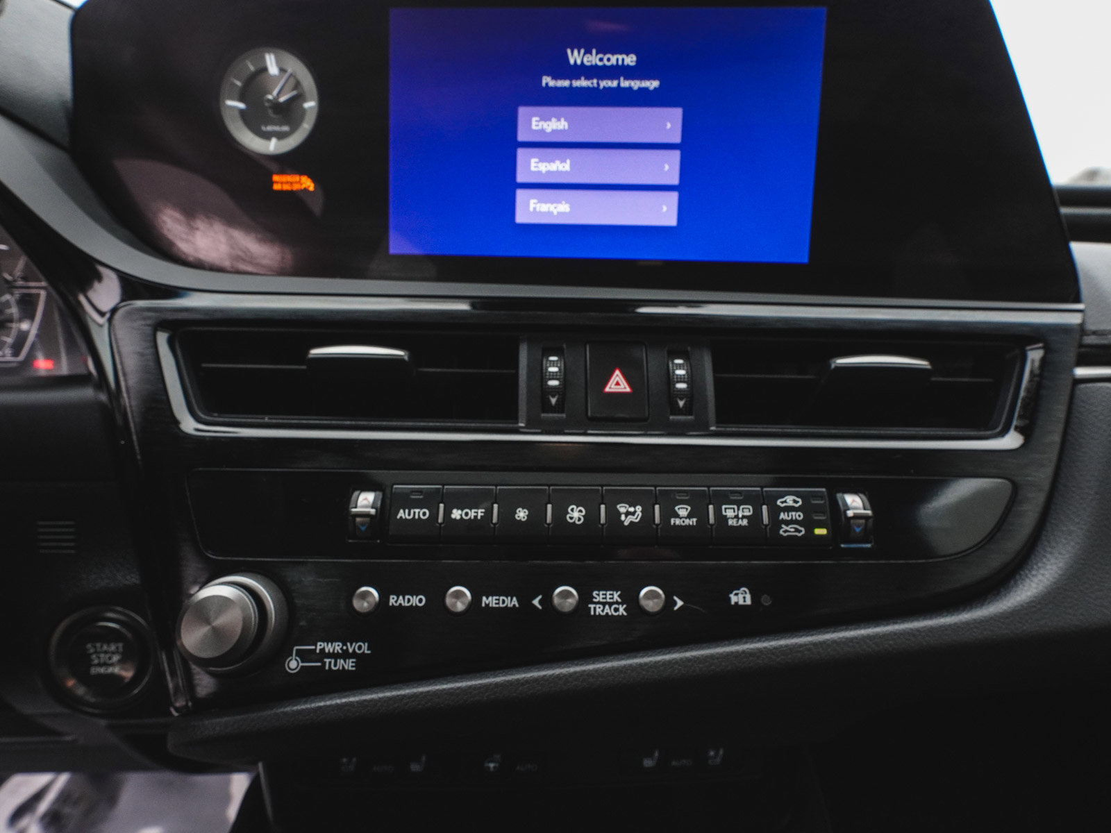 Used 2023 Lexus ES 250 w/ Premium Package image 17