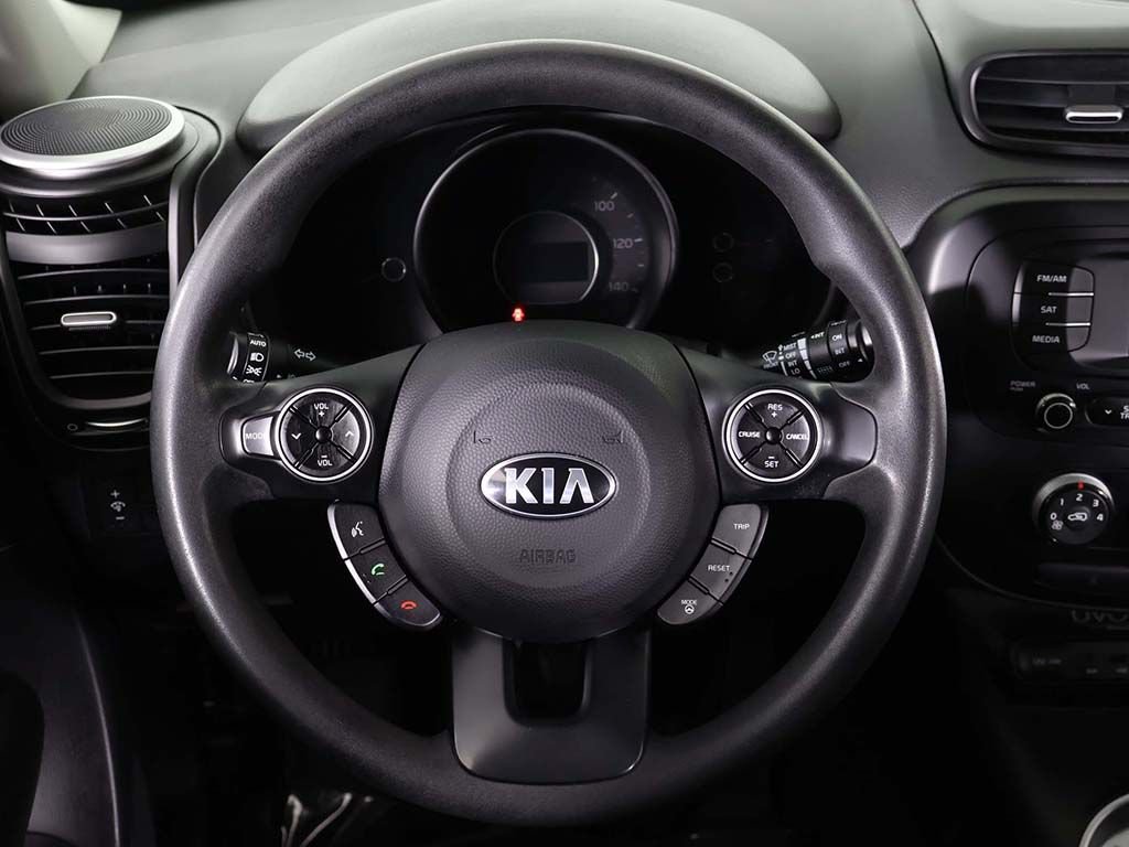 Used 2015 Kia Soul FWD image 33