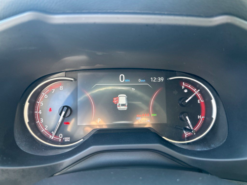 Certified 2025 Toyota RAV4 XLE AWD/4WD image 15