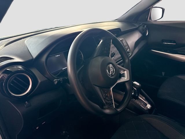 Used 2018 Nissan Kicks SV w/ Exterior Package image 10