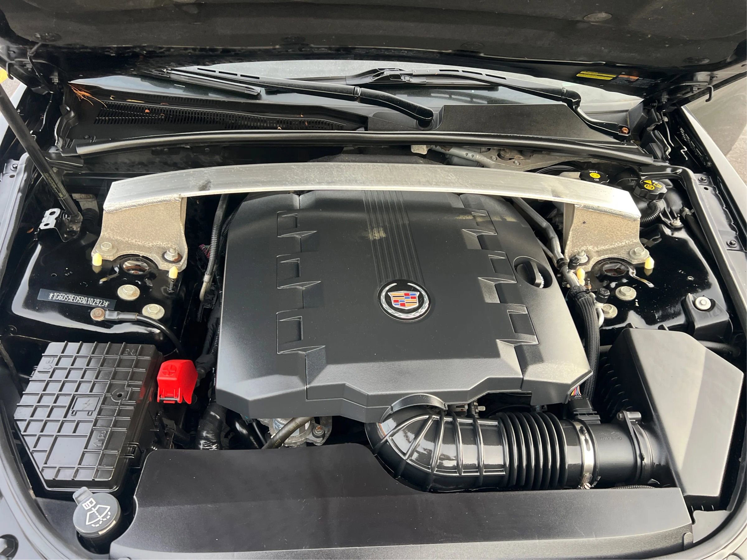 Used 2011 Cadillac CTS Premium AWD/4WD image 21