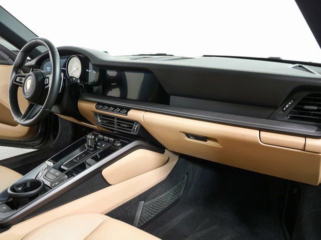 Certified 2020 Porsche 911 Carrera 4 image 20
