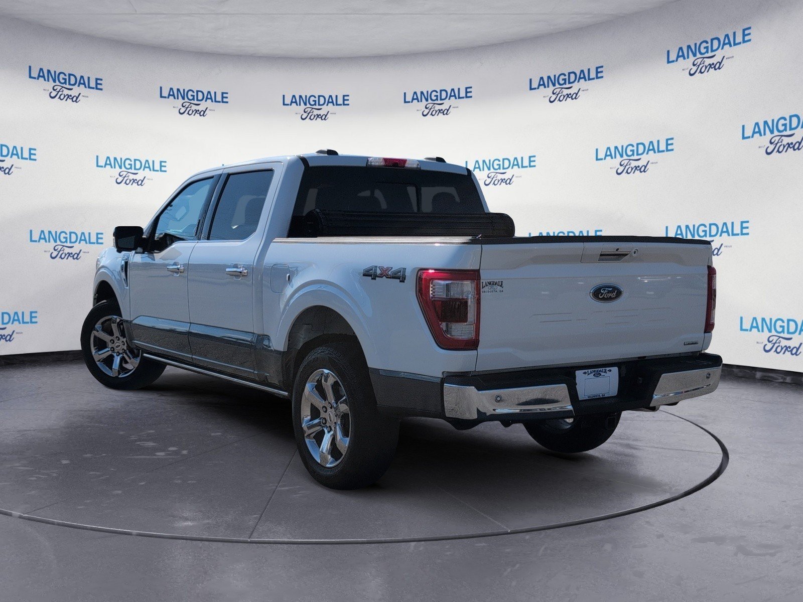 Used 2023 Ford F150 Lariat w/ Equipment Group 502A High AWD/4WD image 9