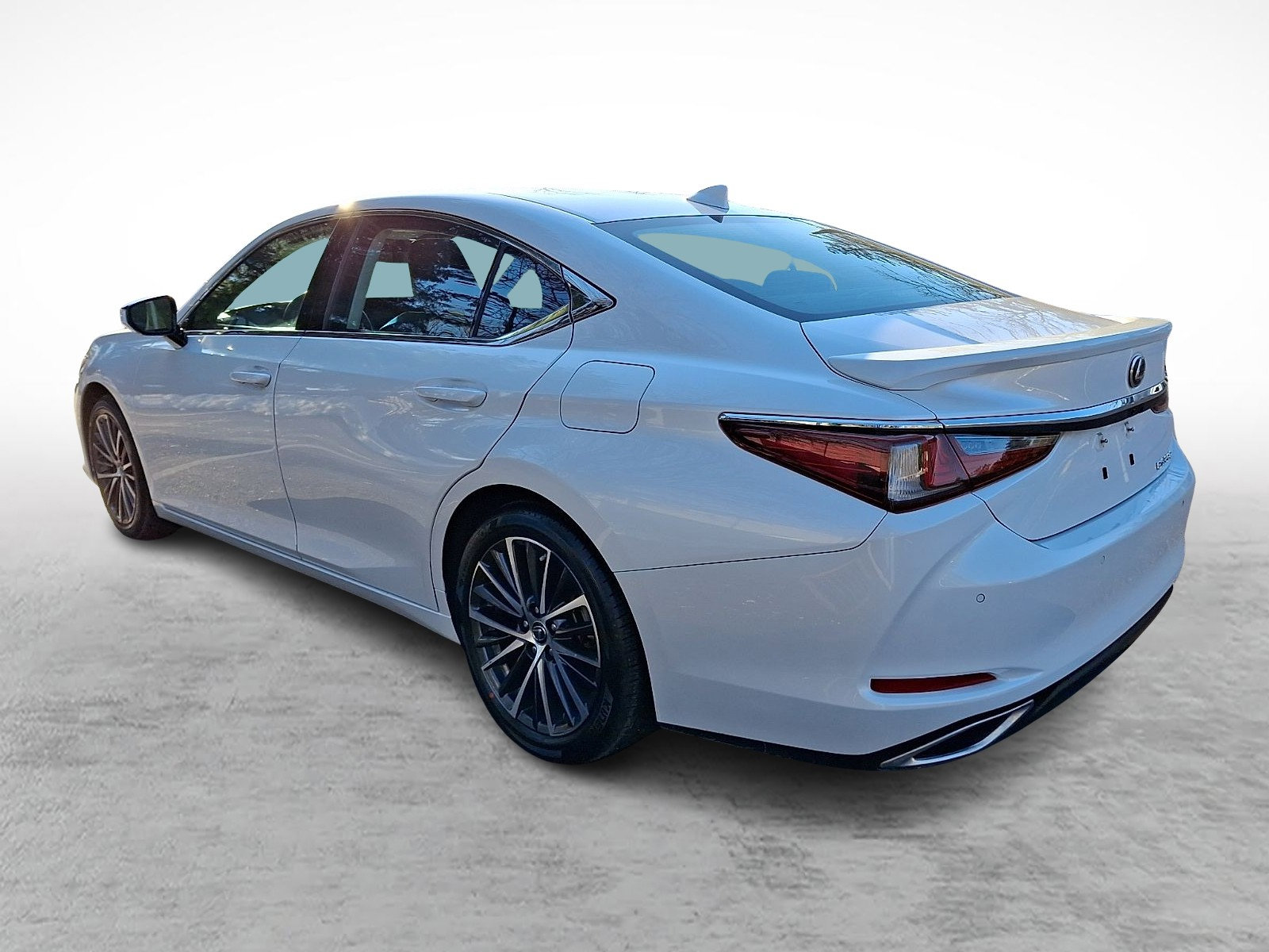 Certified 2023 Lexus ES 350 Standard image 4