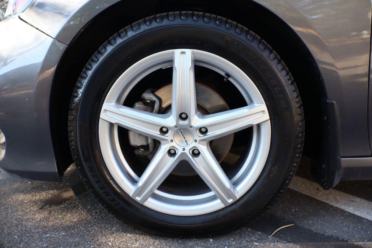 Used 2018 Honda Accord EX-L image 42