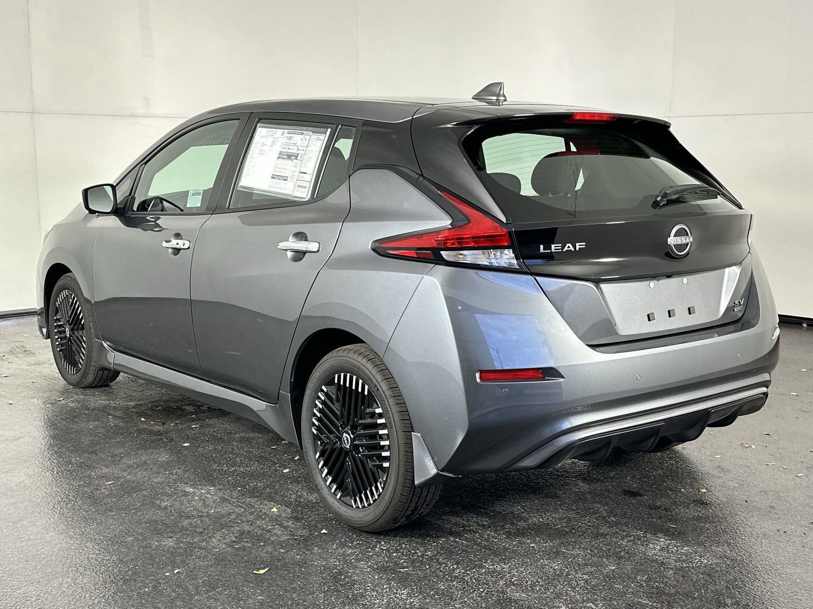 New 2025 Nissan Leaf SV Plus image 6