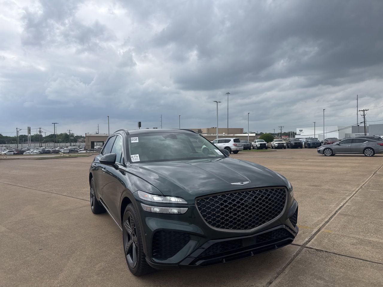 Used 2022 Genesis GV70 3.5T Sport w/ Sport Prestige Package image 2