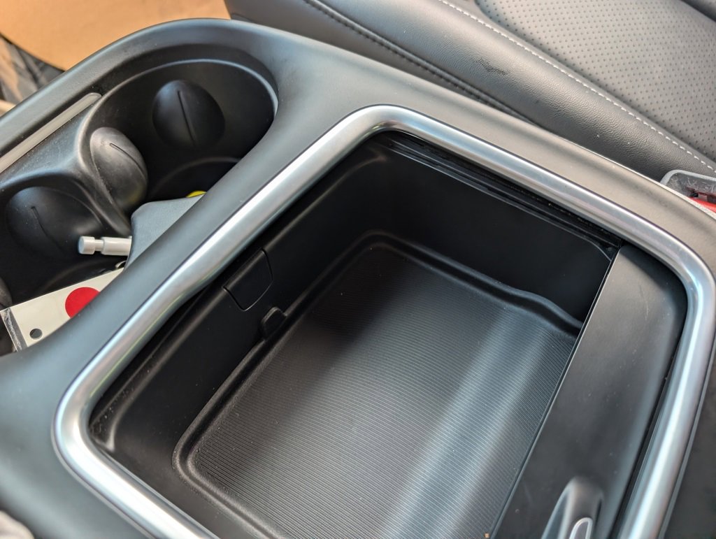 Used 2024 Chrysler Pacifica Touring-L w/ Road Tripper Package image 32