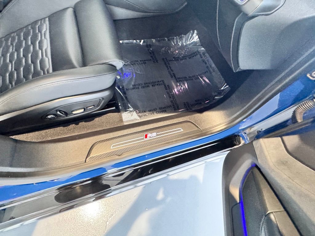 Used 2023 Audi RS e-tron GT w/ Carbon Performance Package image 25