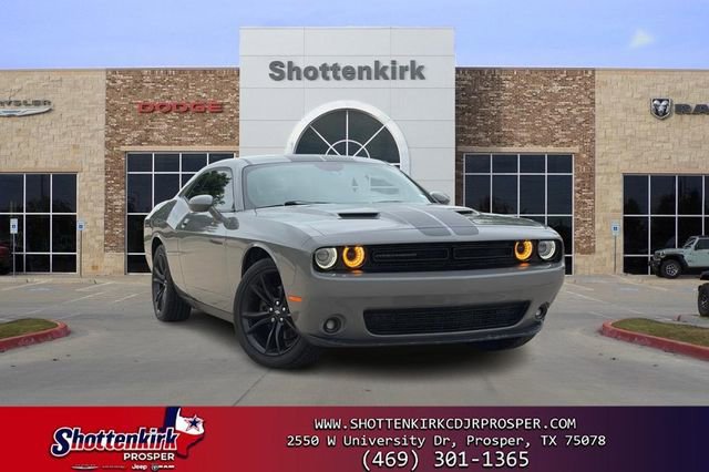 Used 2017 Dodge Challenger SXT Plus