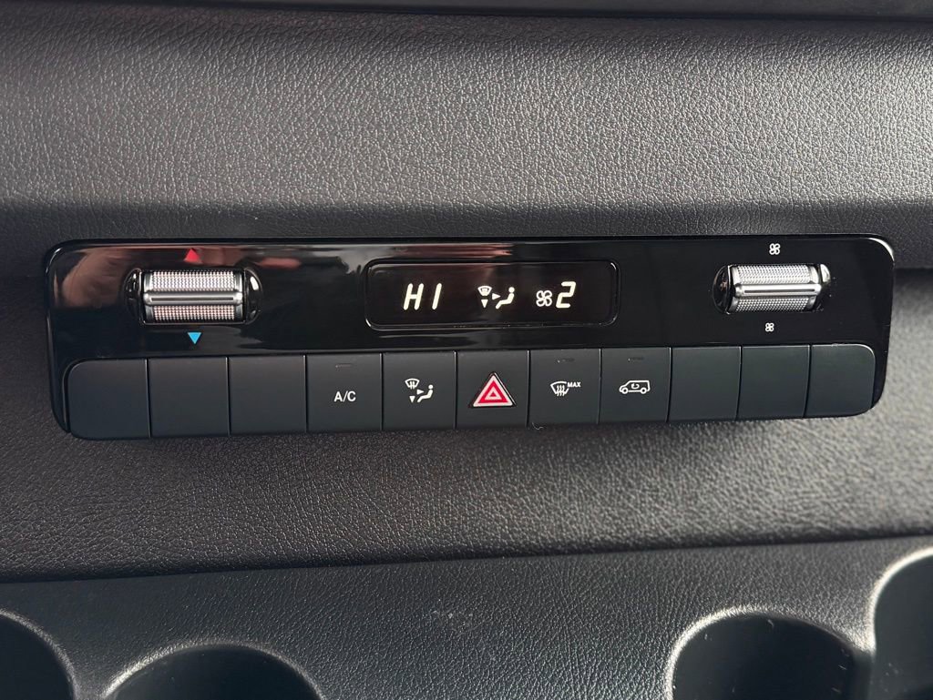 Used 2021 Mercedes-Benz Sprinter 2500 image 16