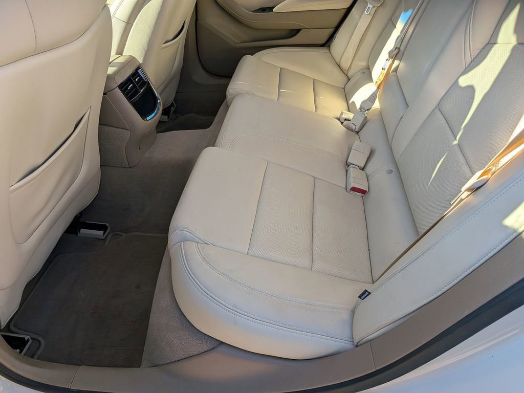 Used 2014 Cadillac CTS Luxury image 22