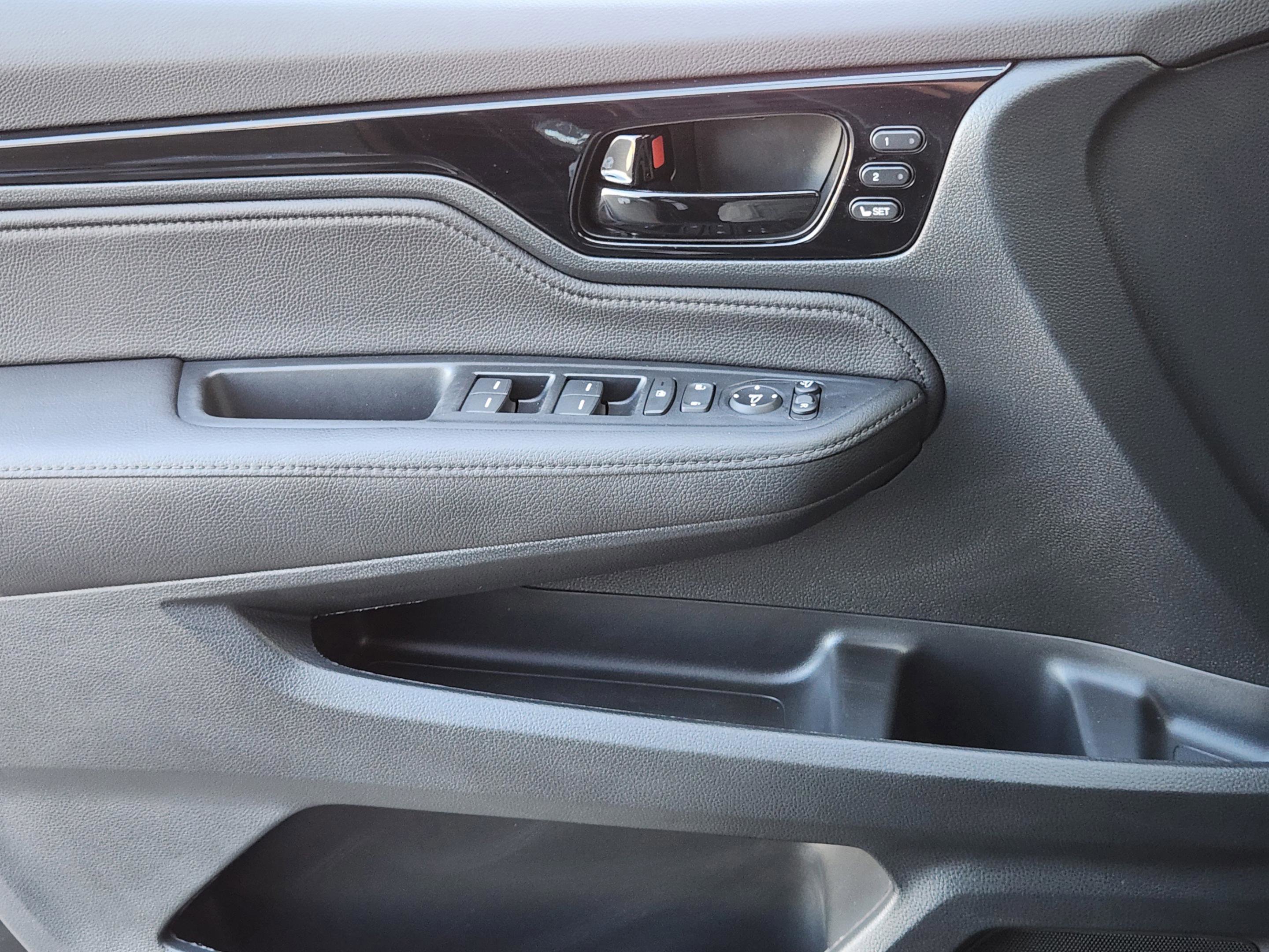 Certified 2024 Honda Odyssey Elite image 25