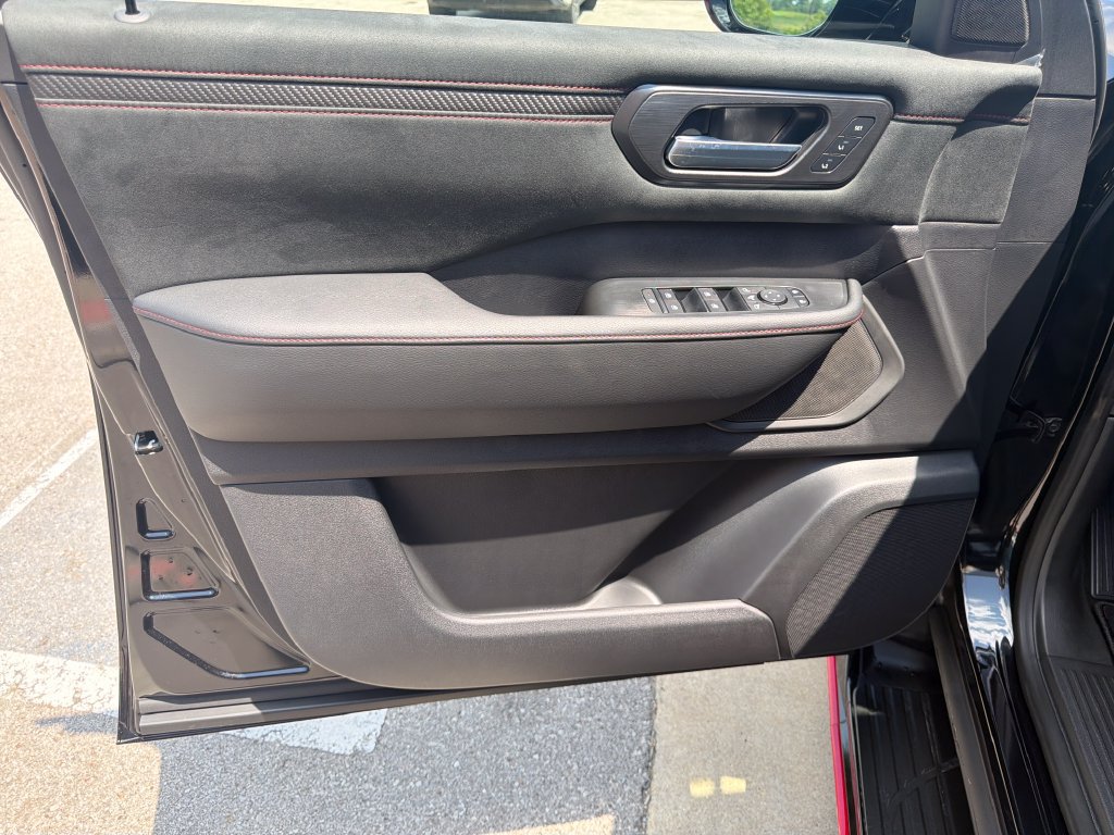 New 2026 Nissan Armada NISMO AWD/4WD image 12