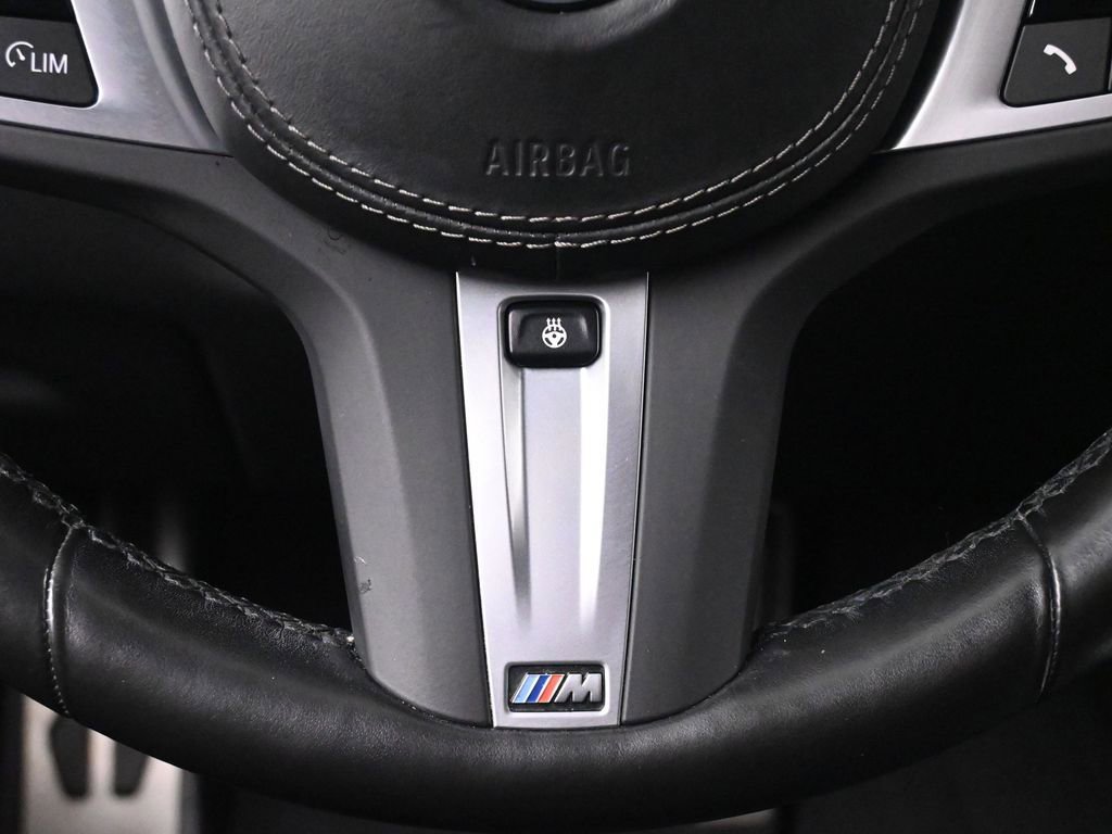 Used 2022 BMW X5 xDrive40i w/ M Sport Package image 29