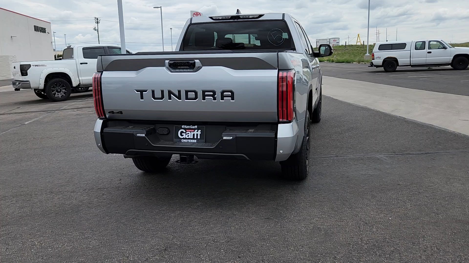 New 2026 Toyota Tundra Limited AWD/4WD image 3