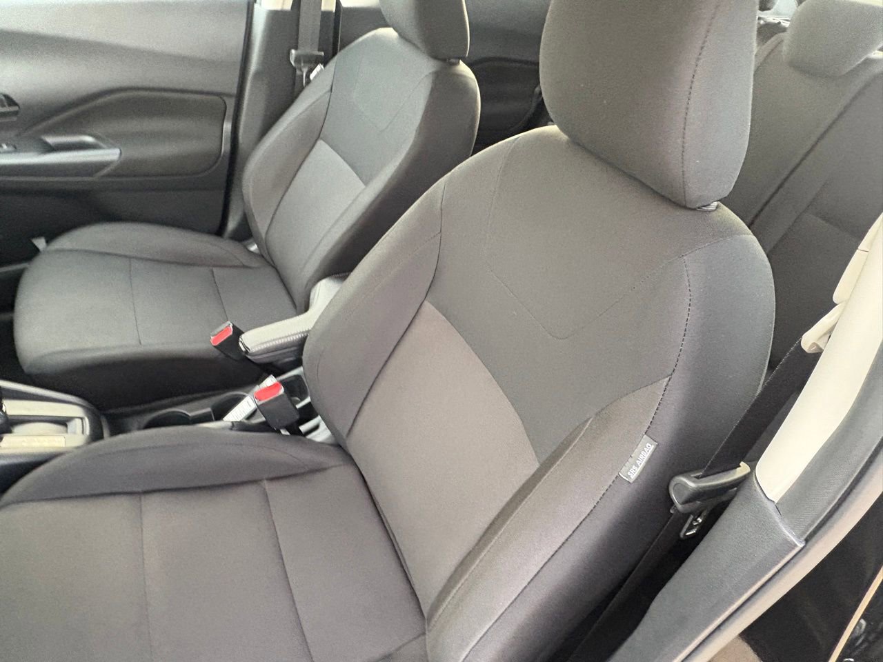 Certified 2025 Nissan Kicks Play S FWD image 29
