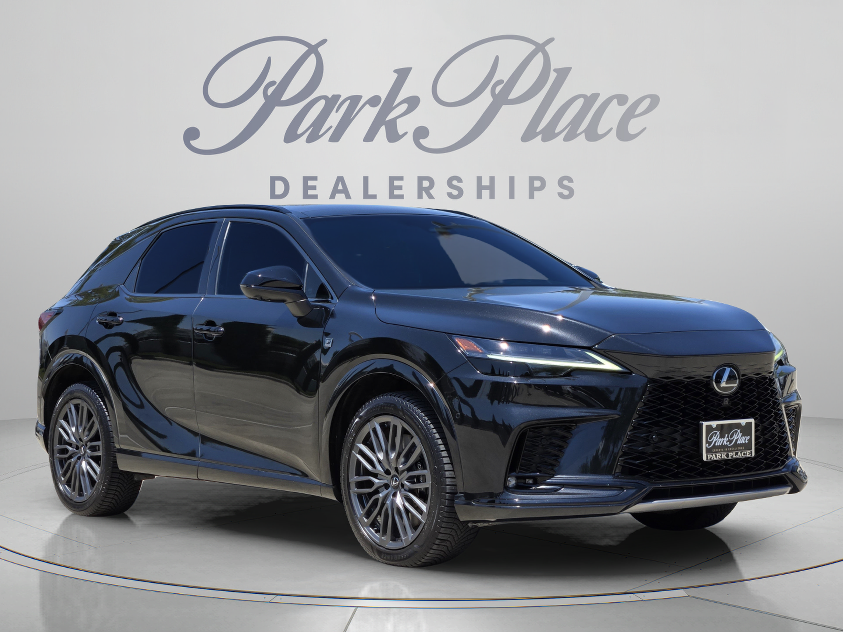 Used 2023 Lexus RX 500h F Sport w/ Accessory Package (Z1) AWD/4WD image 7