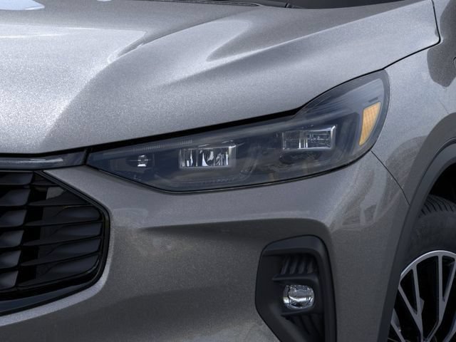 Used 2025 Ford Escape SE w/ PHEV Premium Package FWD image 18