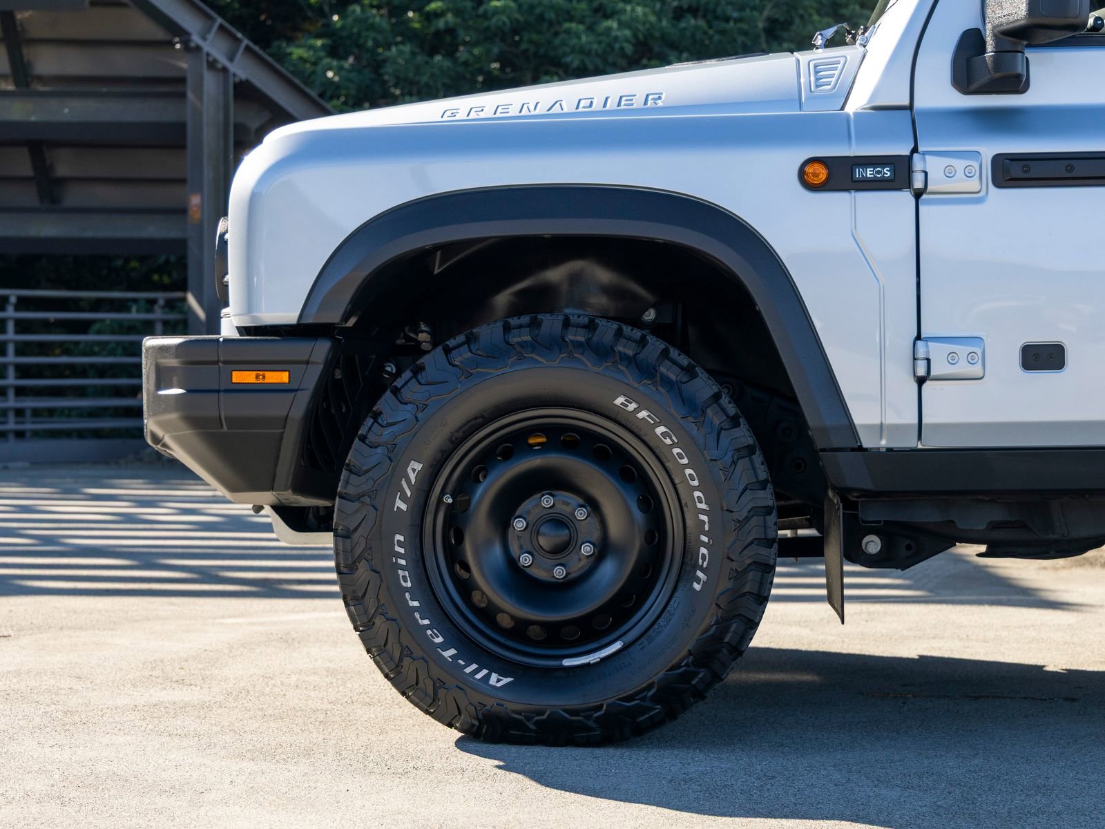 Used 2025 INEOS Grenadier image 13