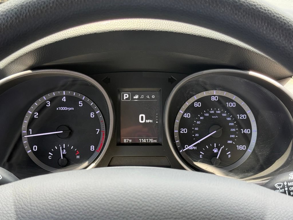 Used 2018 Hyundai Santa Fe Sport w/ 2.4L Value Package 02 FWD image 12