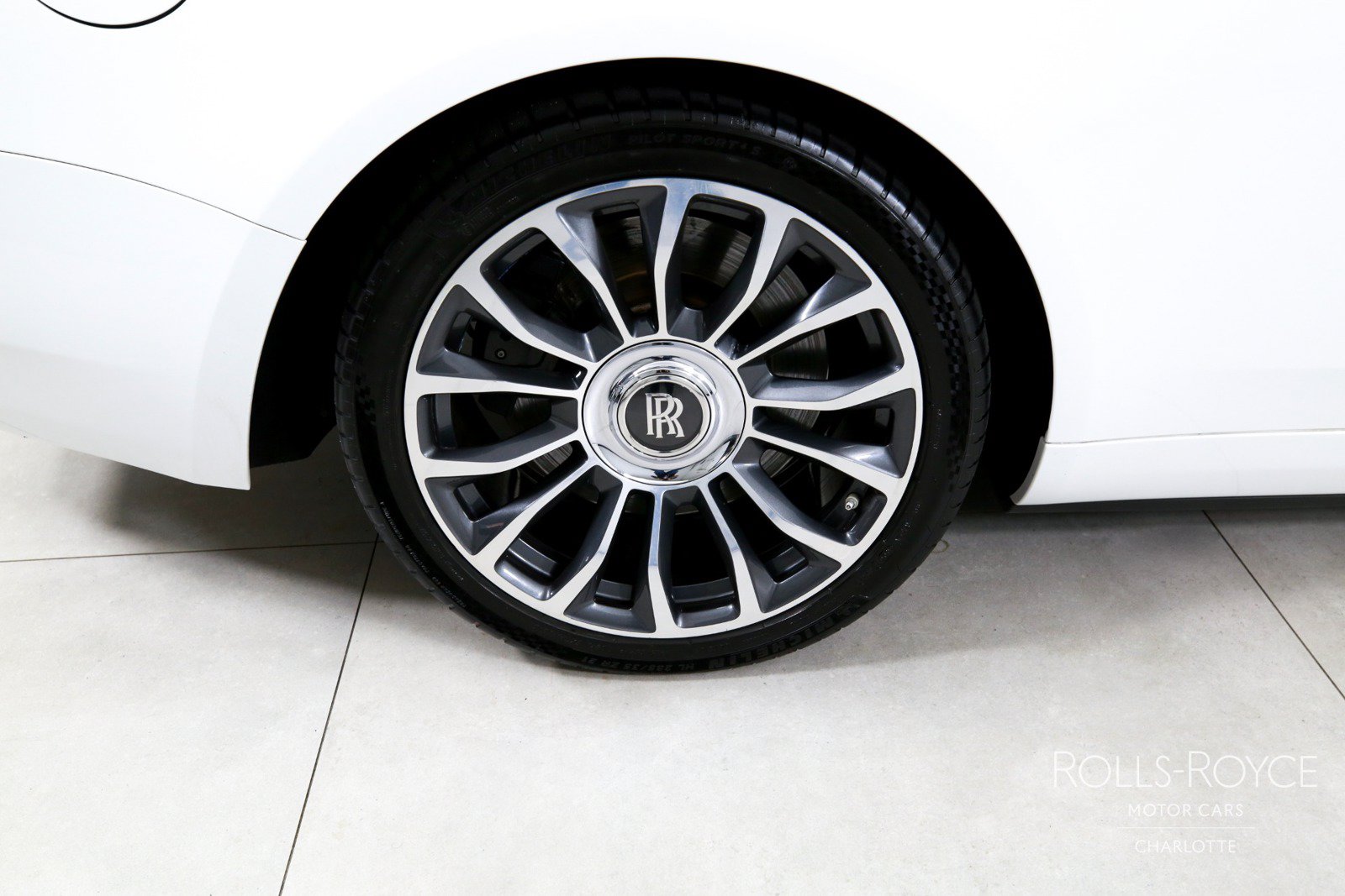 Certified 2020 Rolls-Royce Dawn RWD image 28