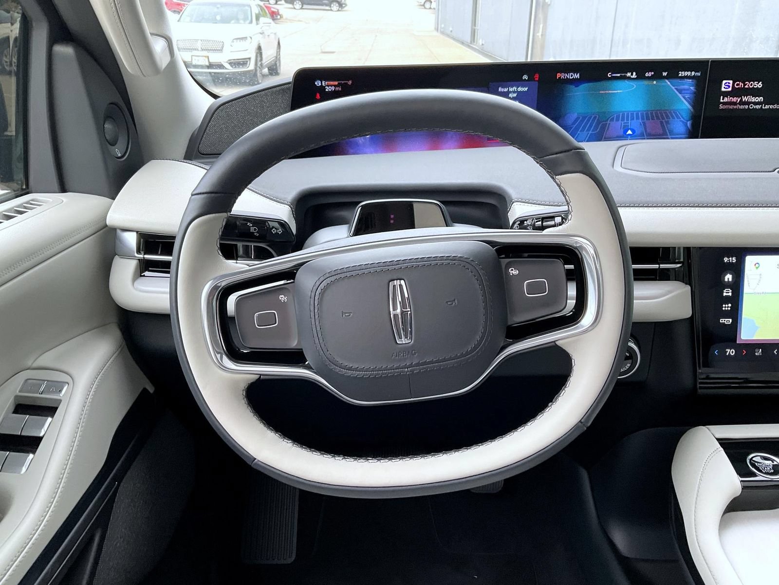 Certified 2026 Lincoln Navigator Reserve AWD/4WD image 13