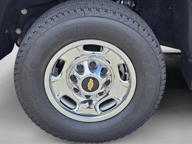 Used 2025 Chevrolet Silverado 2500 W/T w/ WT/CX Safety Package AWD/4WD image 19