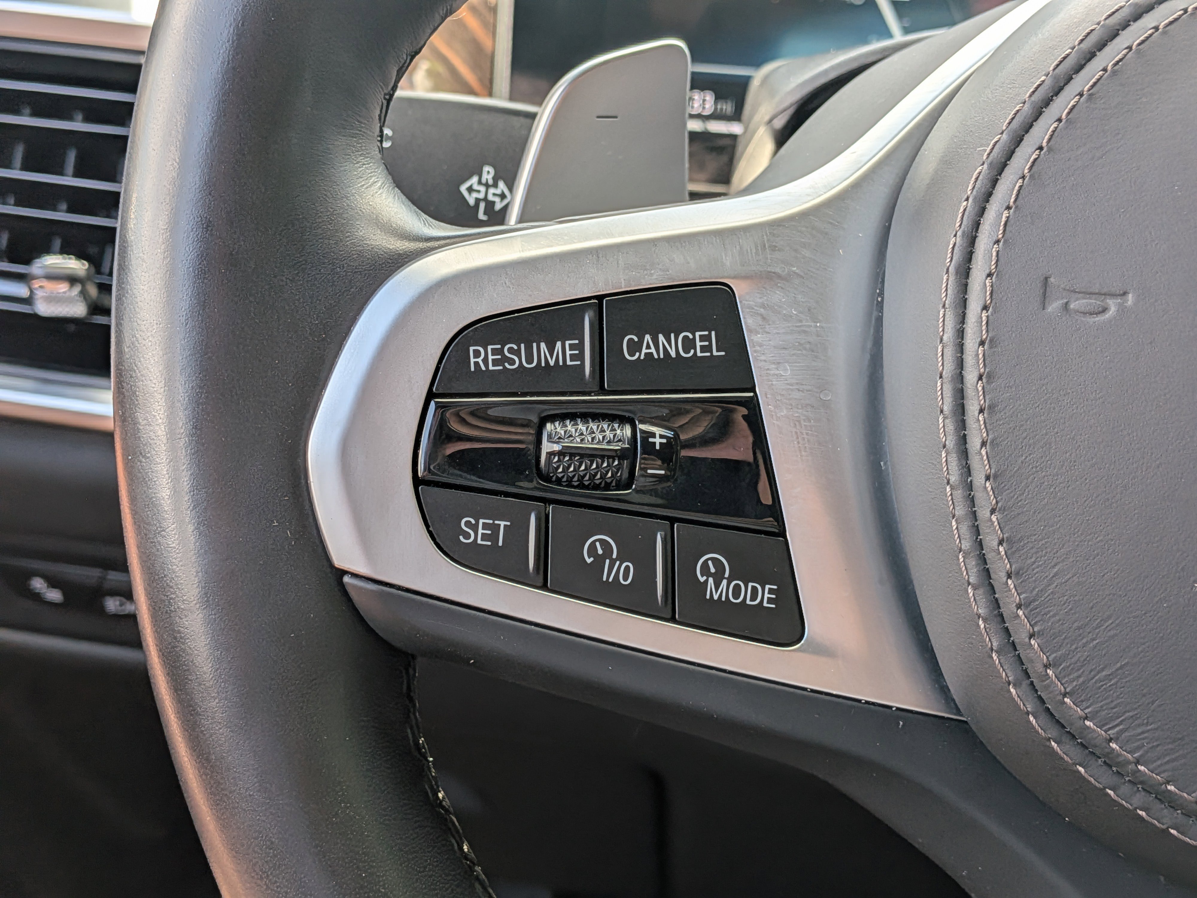 Used 2026 BMW X5 xDrive40i w/ M Sport Package AWD/4WD image 25