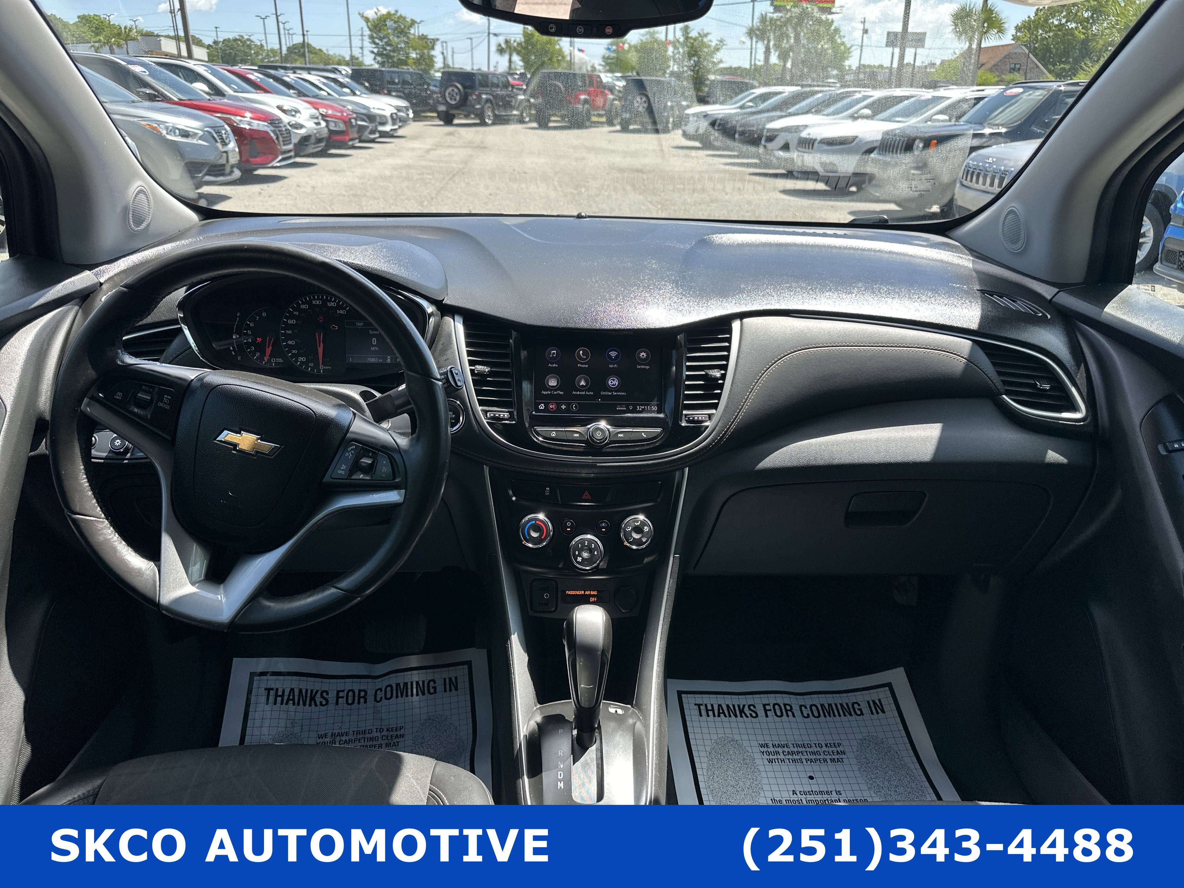 Used 2022 Chevrolet Trax LT w/ LT Convenience Package image 15