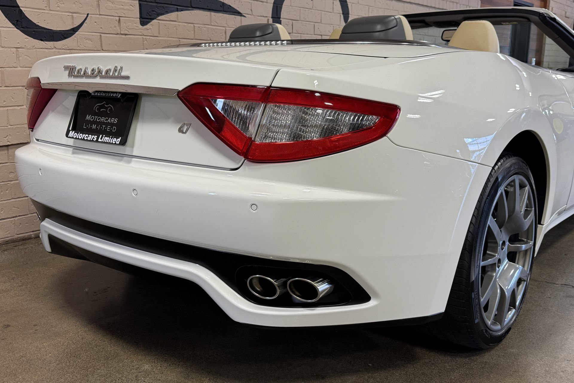 Used 2011 Maserati GranTurismo Convertible RWD image 30