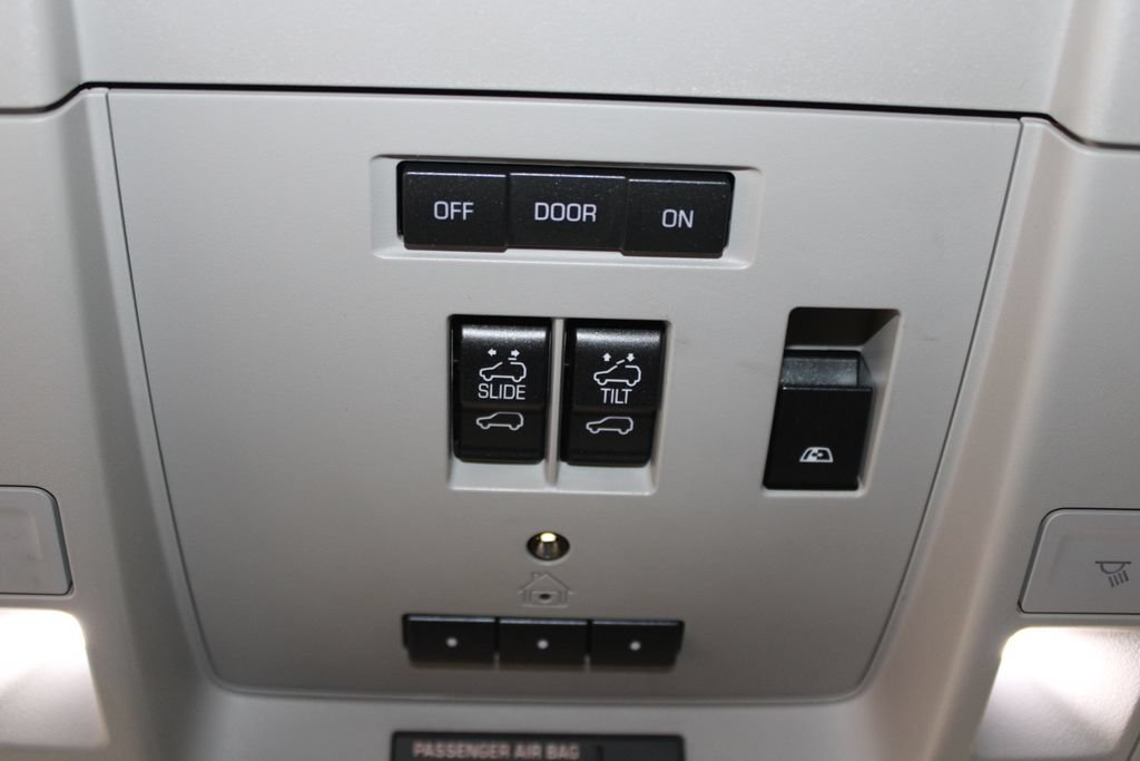 Used 2018 GMC Sierra 1500 SLT AWD/4WD image 55