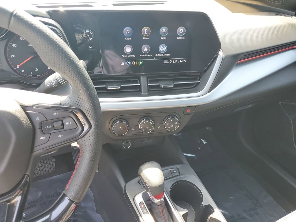 Used 2024 Chevrolet Trax RS image 24