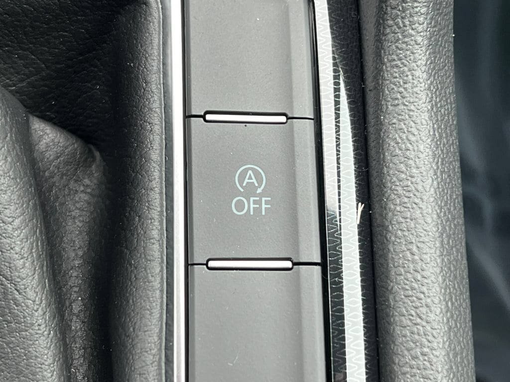 New 2026 Volkswagen Taos SE AWD/4WD image 29