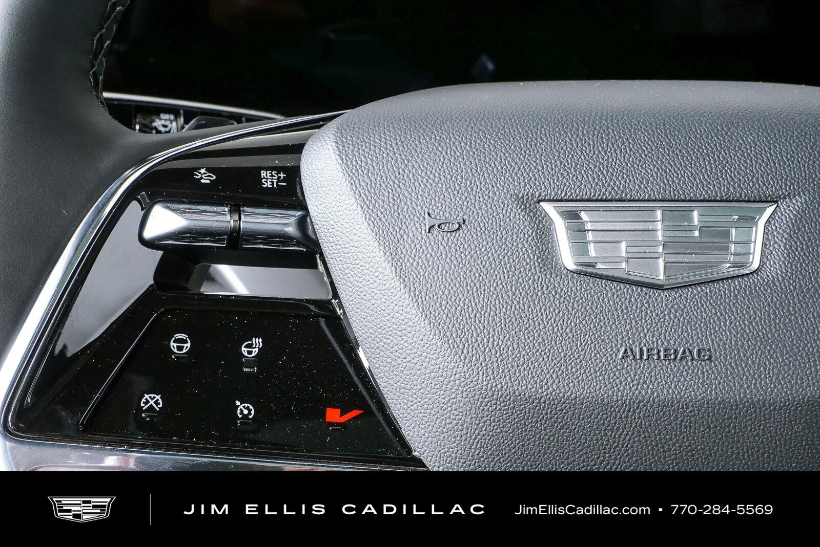 New 2027 Cadillac Vistiq Luxury AWD/4WD image 10
