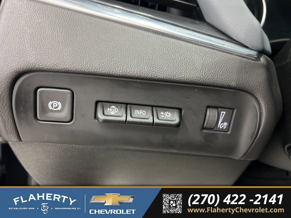 Used 2024 Buick Enclave Premium image 25