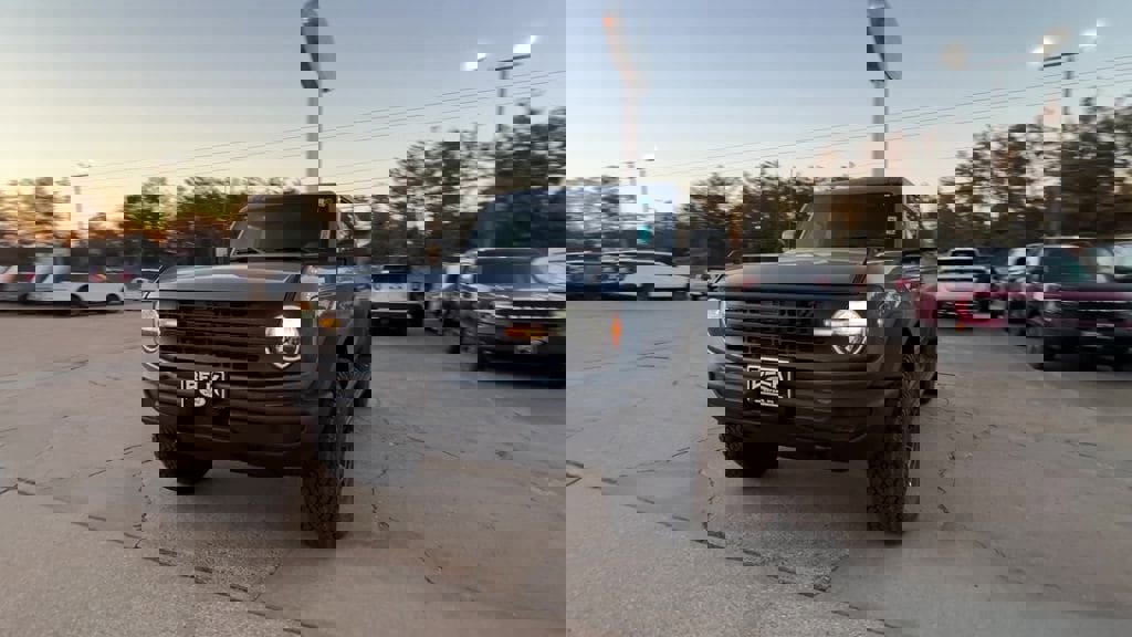 New 2025 Ford Bronco Big Bend image 2