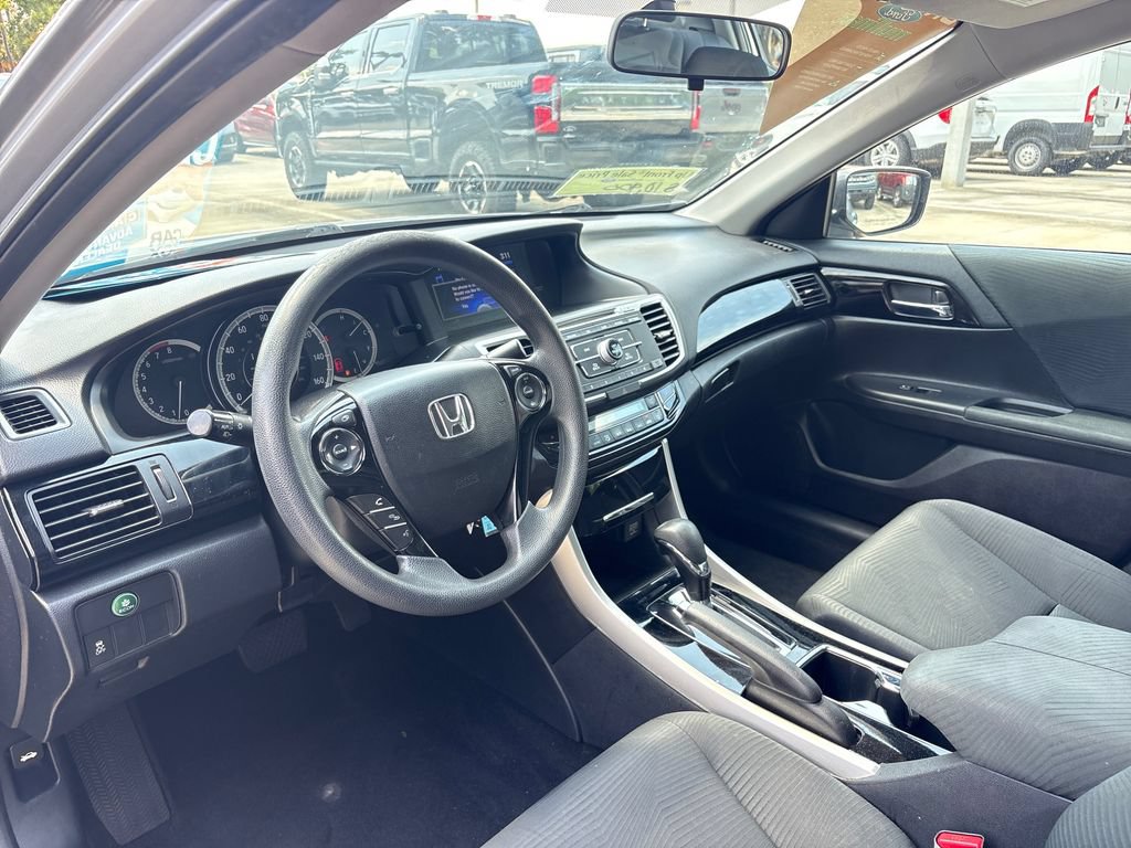 Used 2016 Honda Accord LX image 6