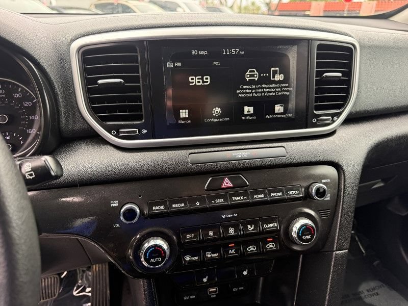 Used 2021 Kia Sportage LX w/ LX AWD Popular Package image 21