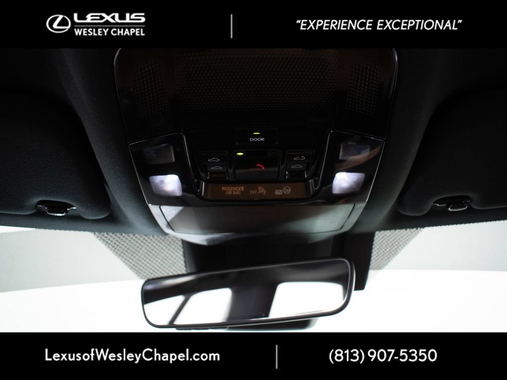 Used 2025 Lexus RX 350h w/ Accessory Package AWD/4WD image 19