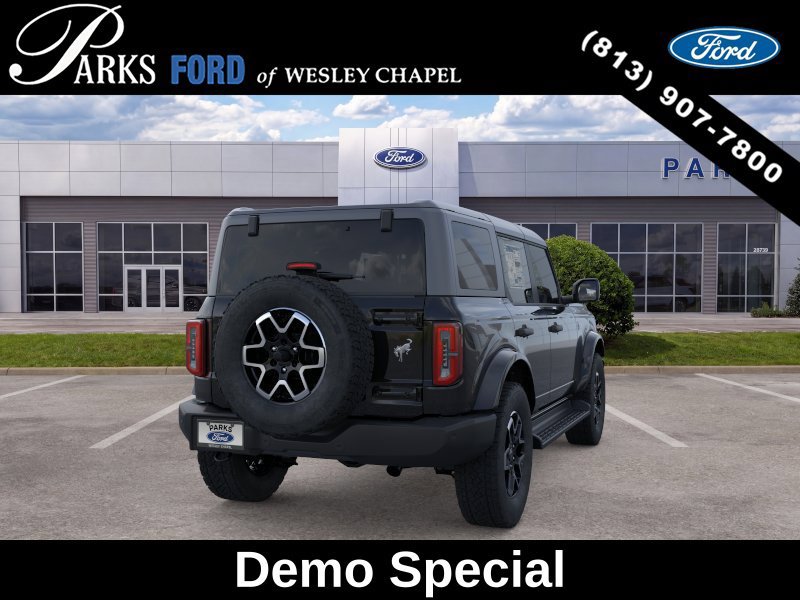 New 2026 Ford Bronco Outer Banks AWD/4WD image 8
