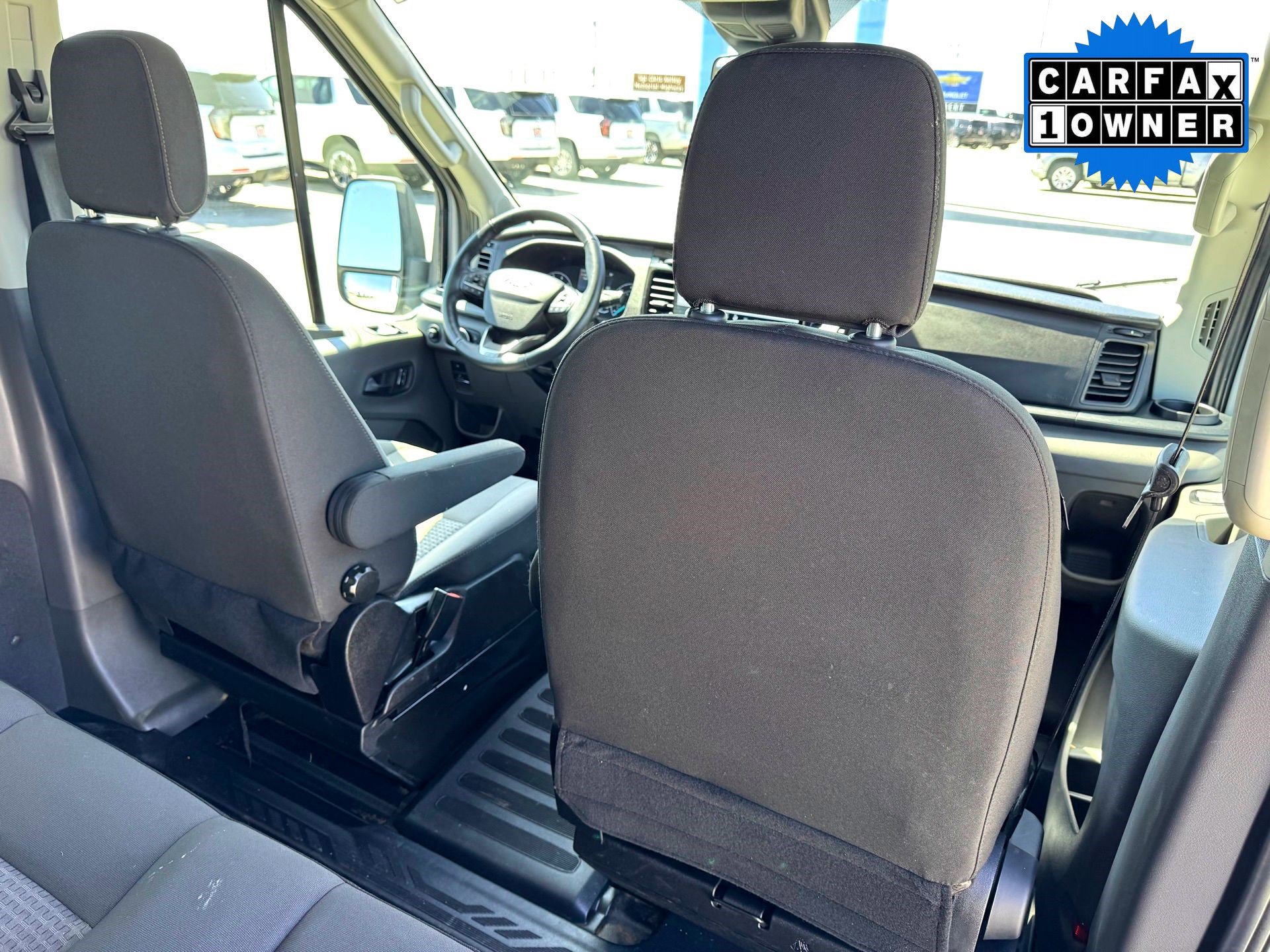 Used 2024 Ford Transit 350 XLT image 7