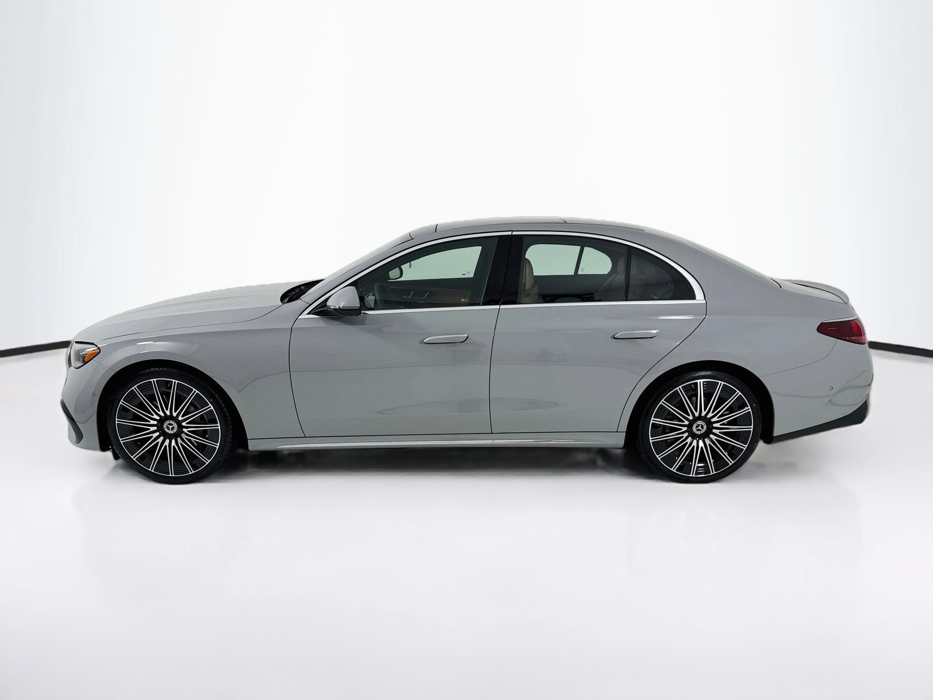 New 2027 Mercedes-Benz E 350 Sedan image 5