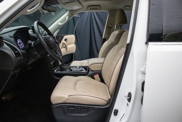 Used 2024 Nissan Armada Platinum w/ Captain's Chairs Package image 30